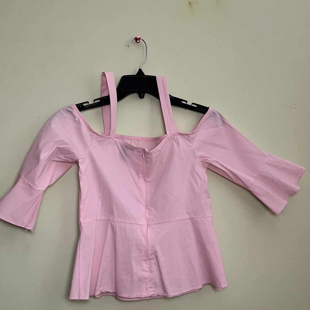 Pink off shoulder forever 21 top